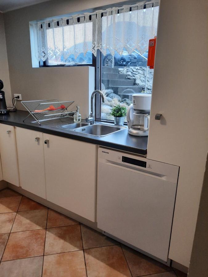 Sigtun 4 Apartment Patreksfjordur Bagian luar foto